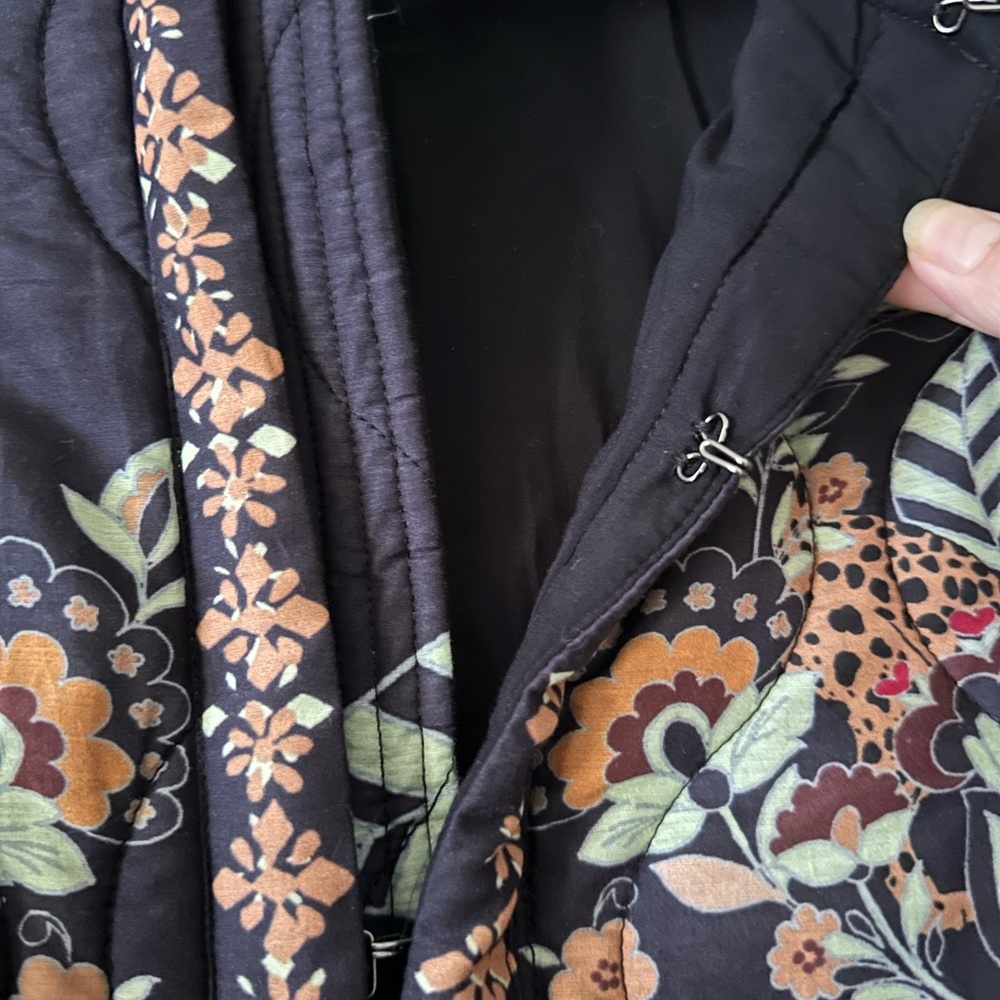 NWT Caballero Ember Jacket. Size XS. lightweight quilted jacket, tiger print - Picture 6 of 9